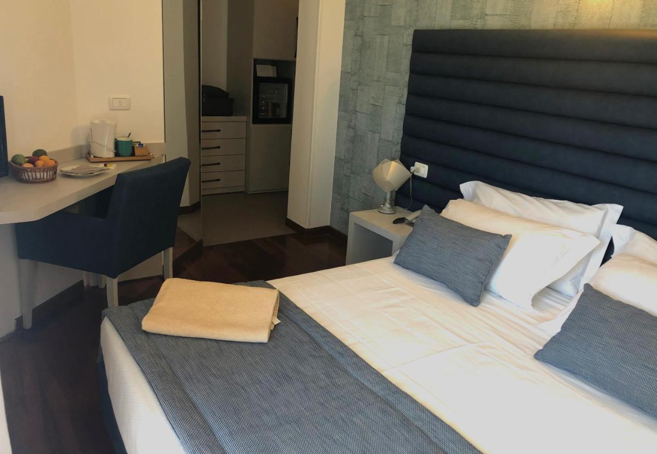 Hotel Alexander 4*