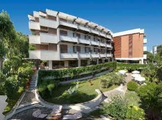 Alexander Hotel 4*